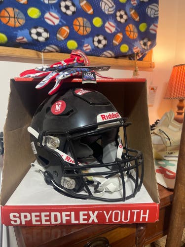 Russell Speedflex Youth Football Helmet