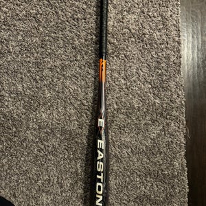 USSSA Certified Alloy (-11) 17 oz 28" Typhoon Bat
