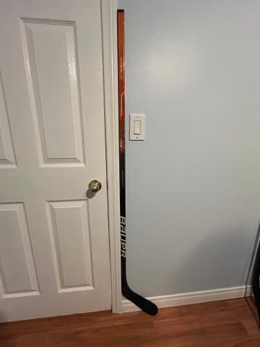 Senior Left Hand P92 Pro Stock Vapor ADV Hockey Stick (Painted as Orange Hyperlite)