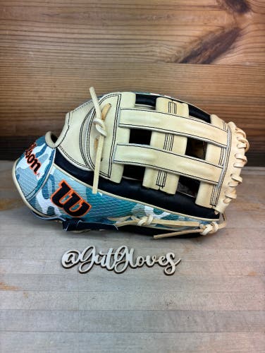 Wilson A2000 12.5” SP125 Glove Of The Month
