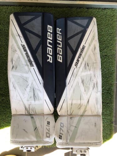 Used Junior Medium Bauer Supreme S170 Goalie Leg Pads