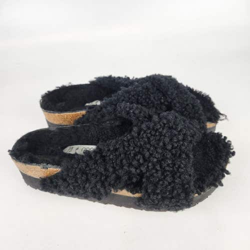 Papillio by Birkenstock Daytona Shearling Sandal Black Fuzzy Slide Size: 38 / 7