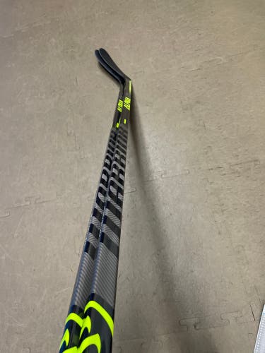 Senior Left Hand W28 Pro Stock Alpha Lx 20 Hockey Stick - 2 Pack Deal