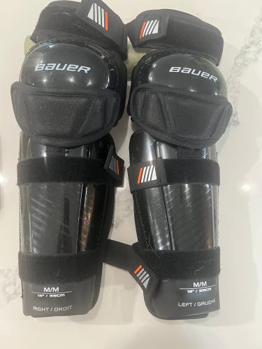 New Bauer Referee Shin Pads Size 13- Never Worn