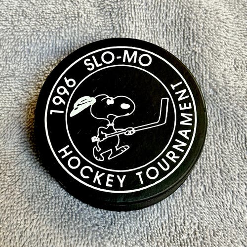 VINTAGE SNOOPY LOGO 1996 Slo-Mo Hockey Tournament Puck