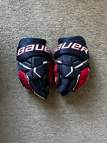 Bauer 14"  Supreme Mach Gloves
