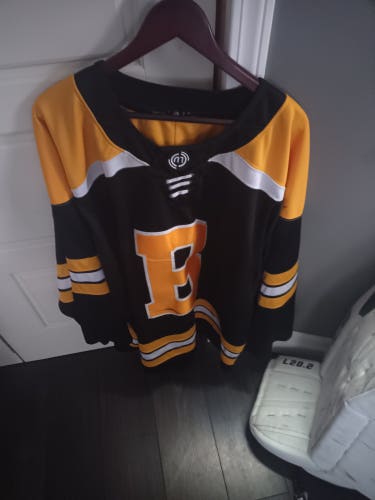 Monkey Sports Goalie Cut jersey, boston with socks
