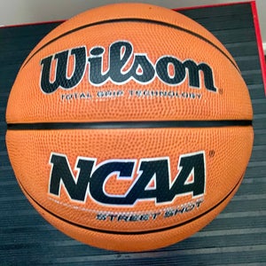 Wilson NCAA Street Shot Basketball