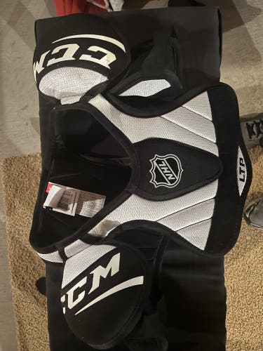CCM LTP Youth Small Chest Protector