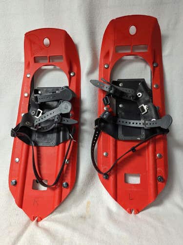 MSR Snowshoes Size 23 In Color Red Condition Used