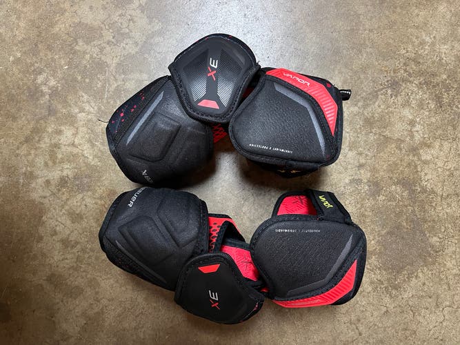 Used Medium Bauer Vapor 3x Elbow Pads