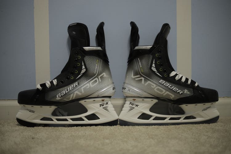 New Milan Lucic Bauer Vapor Hyperlite Hockey Skates - Pro Stock Size 10.75 (E Width)