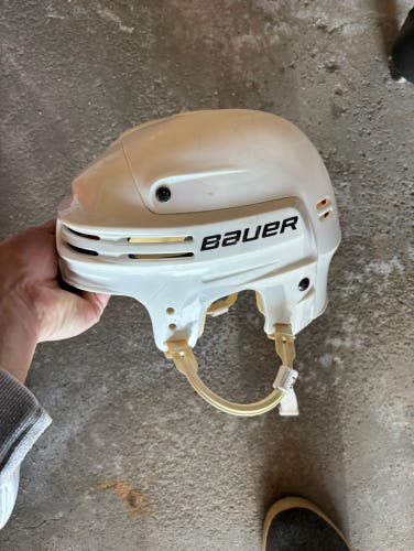Used Small Bauer 4500 Helmet