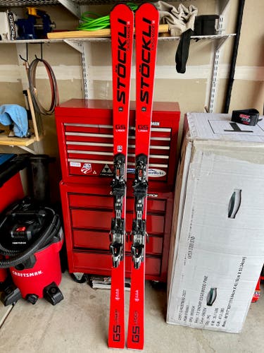 Stockli Laser GS 180 with WRT Racing 12 Binding Pristine