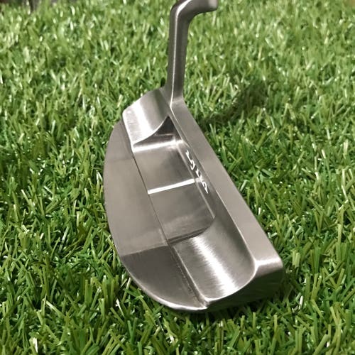 Lynx LTP-4 Mid Mallet Putter Head Right-Hand - Brushed Steel Finish