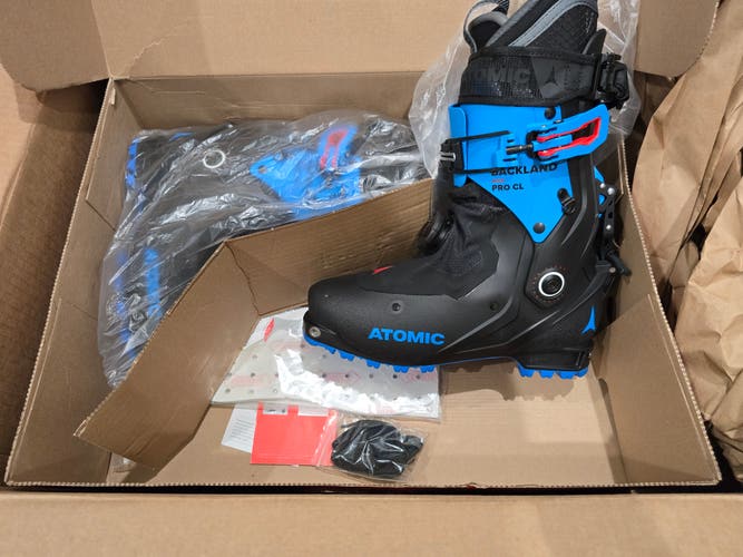 New Men's Atomic Alpine Touring Backland Pro CL Ski Boots