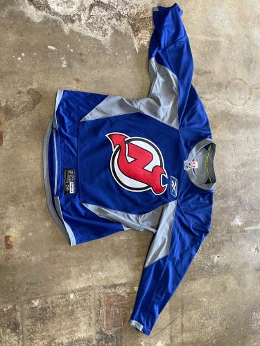 New Jersey Devils Reebok Size 56 Practice Jersey