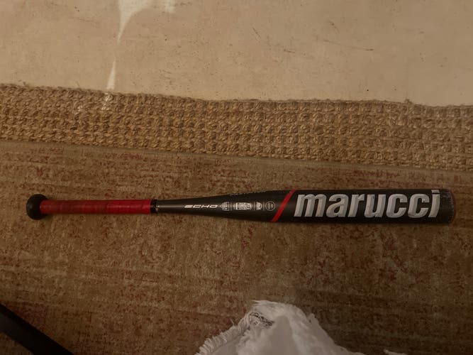 Used Marucci (-11) 17 oz 28" Echo Bat