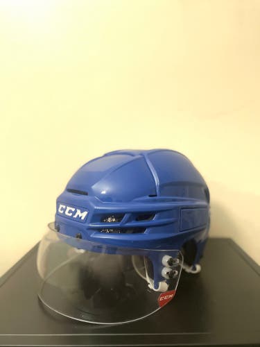 Medium CCM Pro Stock Super Tacks X Helmet