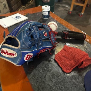 Used 2020 Infield 11.75" A2000 Baseball Glove