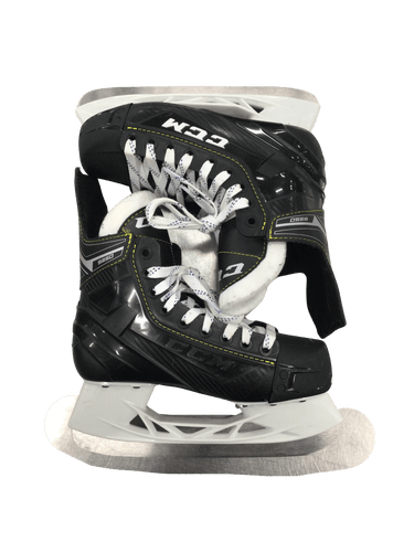 Used Ccm Super Tacks 9350 Junior 04 Ice Hockey Skates