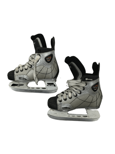 Used Ccm 2.0 Youth 13.0 Ice Hockey Skates