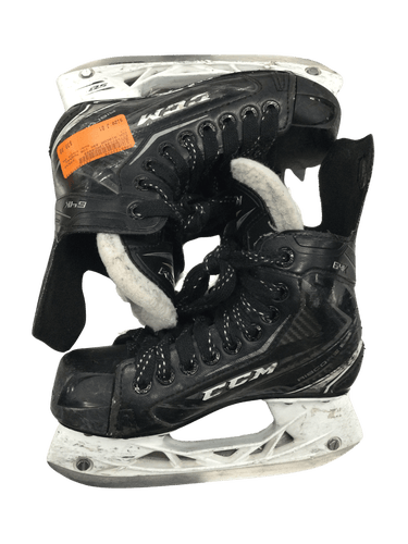 Used Ccm Ribcor 64k Junior 01 Ice Hockey Skates