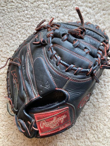 Used Right Hand Throw Rawlings Catcher's R9 Baseball Glove 32"