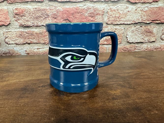 Seattle Seahawks NFL FOOTBALL SUPER AWESOME Embossed Logo Coffee Cup Mug!