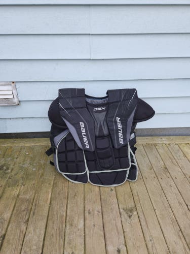 Large/Extra Large Bauer GSX Goalie Chest Protector