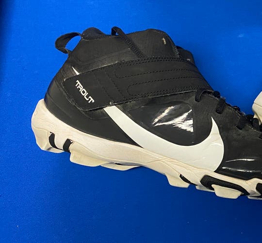 Black Adult Used Men's Size 12  Mike Trout Nike Molded Cleats