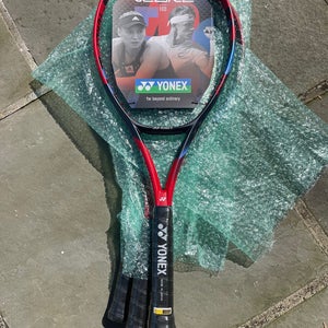 New YONEX Tennis Racquet