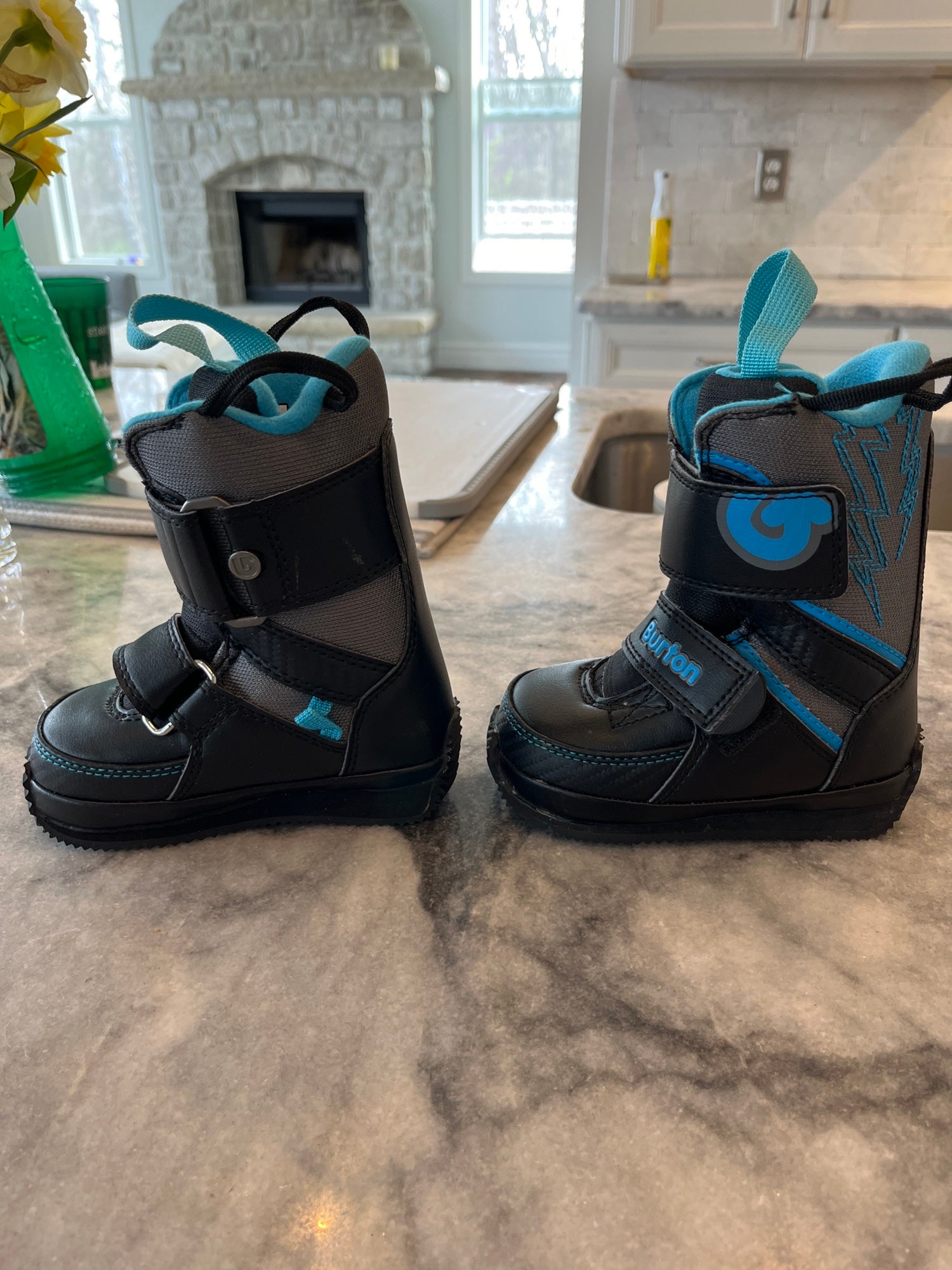 Burton Kids' Mini Grom Snowboard Boots Clearance Kids Burton