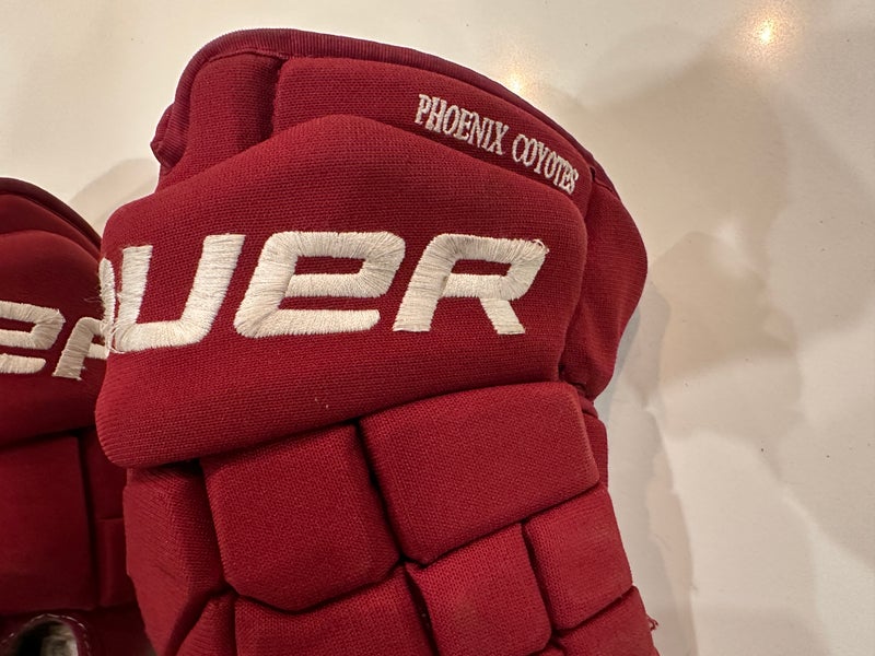Arizona Coyotes Bauer Vapor XXXX Pro Gloves 14" Pro Stock "Phoenix Coyotes"