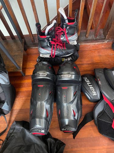 Senior Used Bauer Vapor 3X Pro 15" Shin Pads