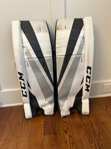 28" CCM Street Hockey Goalie Leg Pads