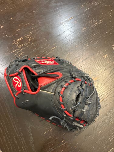 New Right Hand Throw 32.5" Baseball Glove