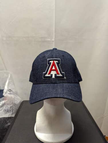 NWT Arizona Wildcats Zypher Fitted Hat 7 1/8 NCAA