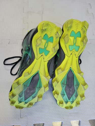 Used Under Armour Bb Cleats Senior 5 Baseball And Softball Cleats
