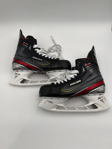 Lightly Used Senior Bauer Pro Stock Johnson 11 Vapor 2X Pro Hockey Skates