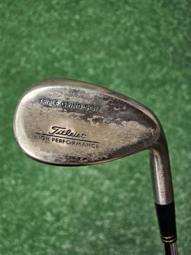 Titleist High Performance Wedge 60° L Triple Grind Sole
