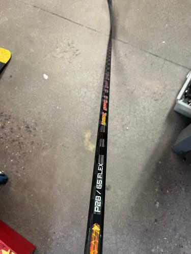 Used Intermediate Bauer Right Handed P28  Proto-R Hockey Stick