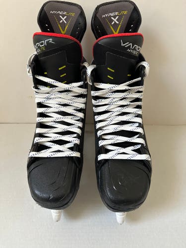 Used Senior Bauer Vapor Hyperlite Hockey Skates Size 10 Fit 1