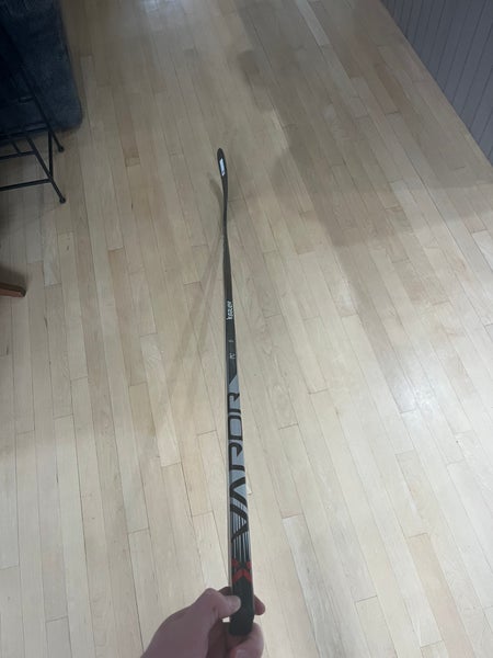New Senior Bauer Right Handed P92 Pro Stock Hockey Stick