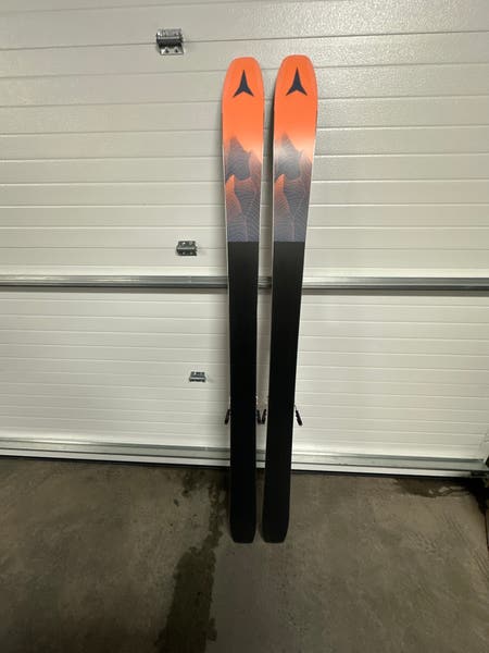 Atomic Backland 100 | SidelineSwap | Buy and Sell on SidelineSwap