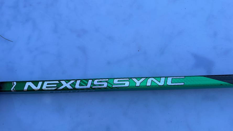 Used Senior Bauer Nexus Sync Right Handed Hockey Stick P88 Pro Stock