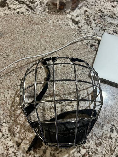 Chrome cage size adult m