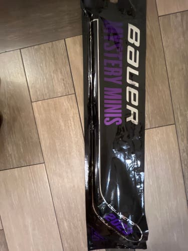 Bauer Mystery mini-stick, (2023 right handed)