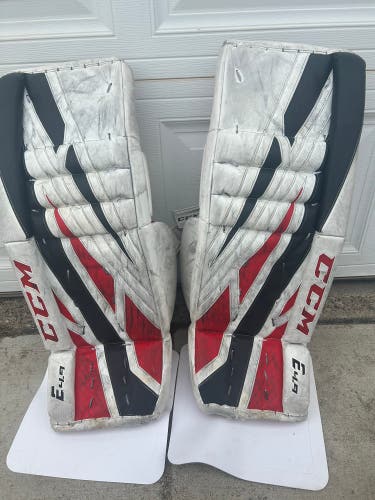 CCM Eflex 4 goalie pads