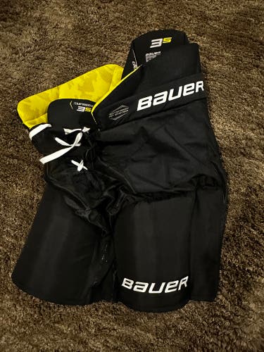New Senior Bauer Supreme 3S Hockey Pants